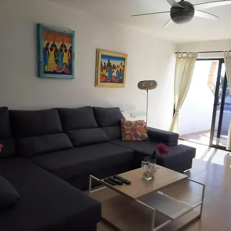 Apartment Auremar *