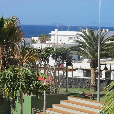 Auremar Apartment